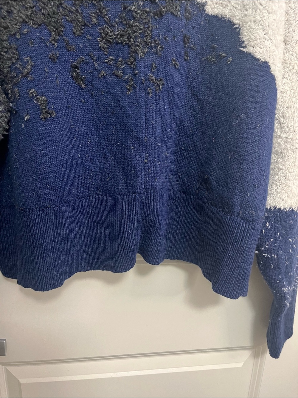 Lululemon Women's Merino Wool Blend Ombre Knit Textured Turtleneck in size 6 - Picture 5 of 14